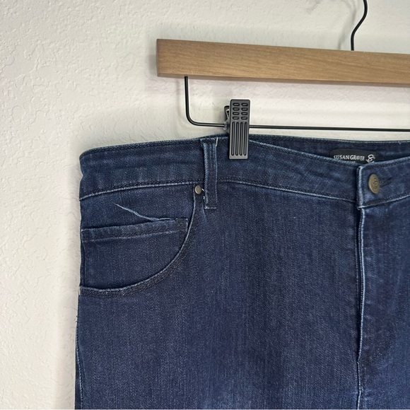 Susan Graver Jeans Dark Blue Size 16 - Picture 3 of 13